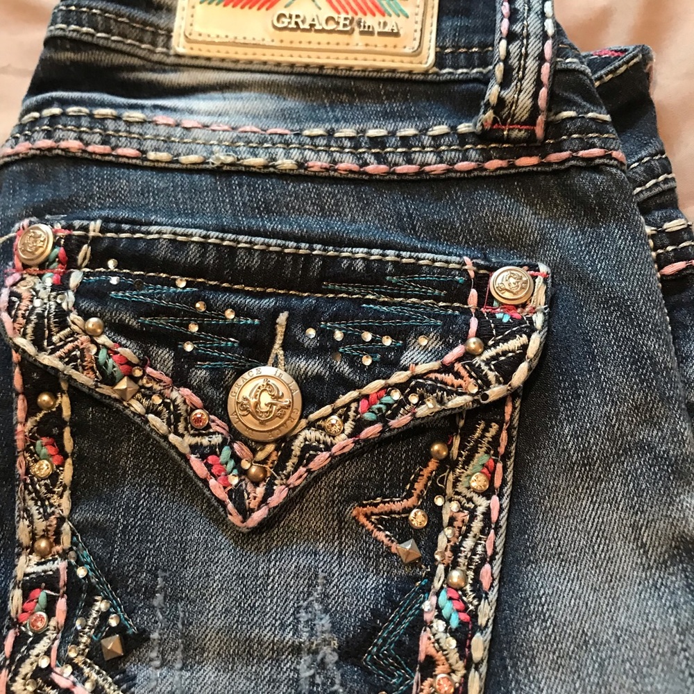 Grace in LA, detailed pockets. Skinny jeans.